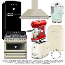 For a charming kitchen the curves and happy color palette of vintage and retro appliances beat stainless. Metro Home Centre Upgrade Your Kitchen With Superior Smeg Appliances Sa Decor Design