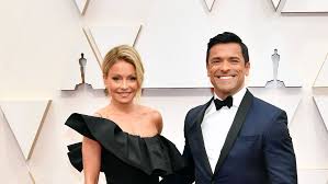 Kelly Ripa and Mark Consuelos’ Relationship Timeline