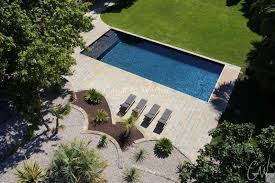 Vente Villa Renovee 7 Pieces 300 M2 Avec Piscine Bord De Mer Hyeres Salled 39 Eau Exclusivita C Hya Res A 1 Kiloma Tre De La Pla Outdoor Decor Outdoor Pool