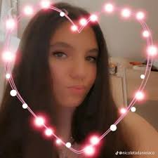 Daniela Constantin (@daniela.constanti051)