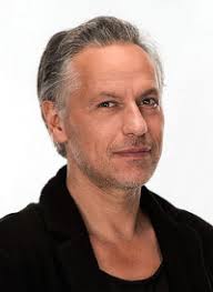 Kontrast holt neuen Chef-Strategen und CD an Bord