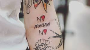 Peter r de vries had previously received threats from the criminal underworld. Dutch Crime Reporter Shot Badly Wounded In Amsterdam Street The Fresno Bee