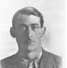 VITTORIO LUCCHESI " Custode del castello"