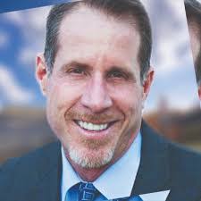 Cynthia Stender's Instagram, Twitter & Facebook