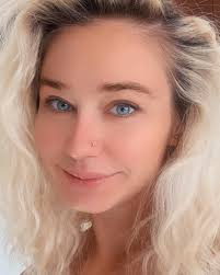 Eleonora Kalganova added a new photo.