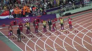 Paulino, quien ya tiene una medalla de plata en los relevos 4×400 mixtos, avanzó a la semifinal tras correr para 50 segundos con seis. Carrera 100 Metros Lisos Londres 2012 Oro Usain Bolt Youtube