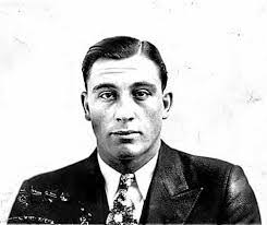 Anthony Ariola's Instagram, Twitter & Facebook