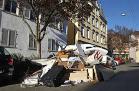 4 tipps zum fachgerechten recycling einer alten matratze. Rund Zehn Kubikmeter In Der Remscheider Strasse Illegal Abgeladen Wilder Sperrmull In Der Neckarvorstadt Bad Cannstatt Cannstatter Zeitung