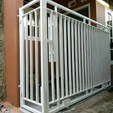 Tentukan penggunaan bambu, sebagai pagar taman, pagar rumah atau pembatas ruangan. Jual Model Pagar Rumah Minimalis Kota Tangerang Selatan King Jaya Steel Tokopedia