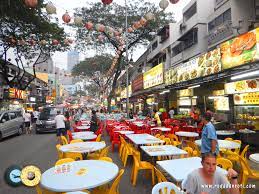 Jalan alor, or alor street in bukit bintang, is a bustling, famous food haven in bukit bintang. 1 Kuala Lumpur Fahrenheit Jalan Alor Bukit Bintang Roda Dan Roti