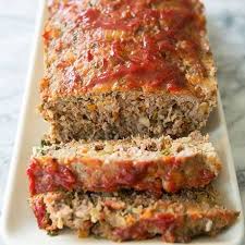 Green Chili Meatloaf Recipe Yummly Recipe Traditional Meatloaf Recipes Recipes Homemade Meatloaf