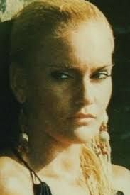 Reparto de La reina de la selva (película 1982). Dirigida por Umberto Lenzi 