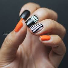 Black And White Striped Nails Halloween Day 7 Halloween Stripes Striped Nails Vibrant Nails Sassy Nails