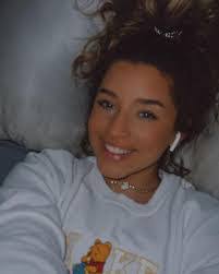 Kayla Jacoby's Instagram, Twitter & Facebook