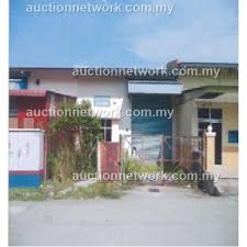 Bank rakyat @ kuala kangsar sijaitsee osoitteessa 2041, jalan daeng selili, kampung penaga, 33000 kuala kangsar, negeri perak, malesia, lähellä tätä paikkaa ovat: Jalan Industri Miel 2 Taman Perindustrian Miel 33010 Kuala Kangsar Perak