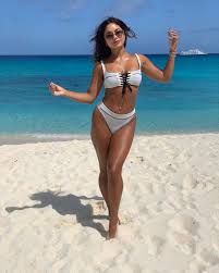 Самые новые твиты от vanessa hudgens (@vanessahudgens): Vanessa Hudgens In Bikini At A Beach Instagram Photos 11 06 2020 Hawtcelebs