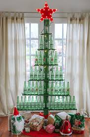 Diy Beer Bottle Tree Evite Alternative Christmas Tree Unique Christmas Trees Recycled Christmas Tree