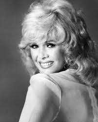 Notable alumni[edit] Pali is the alma mater of many notable individuals,  including: Gina Nemo Susanna Hoffs Thomas Newman Mitchell Schwartz Forest  Whitaker J.J. Abrams '84