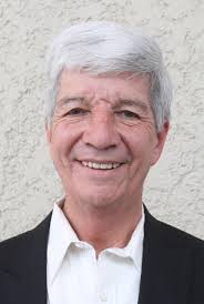 DESCANSE EN PAZ Esta tarde, falleció el Señor Cura José Luis Llamas  Salazar. Originario de nuestro pueblo de Apozol, Zacatecas. Será velado en  Funerales Gayosso de Av. México en Guadalajara, Jalisco. Y