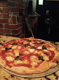 Pin By Sienna Mercato On Mezzo Vegetable Pizza Cheese Pizza Food