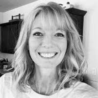 Kimberly Borgmann's Instagram, Twitter & Facebook