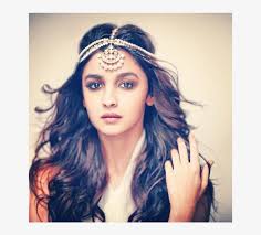 Bangs look pretty and youthful, while layered hair can allow you to thin out thick hair or add fullness to fine hair. Alia Bhatt One Of The Few Bollywood Actresses Who Do Garba Makeup And Hairstyle 990x660 Png Download Pngkit