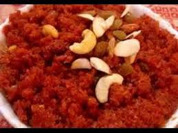 Its very easy to prepare and gajar ka halwa can be served as dessert. Gajar Ka Halwa Recipe In Hindi à¤— à¤œà¤° à¤• à¤¹à¤²à¤µ Youtube