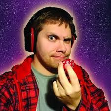 Jesse Crump's Instagram, Twitter & Facebook