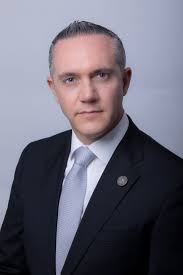 Adrián Rubalcava Suárez