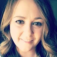 Heather Hysell's Instagram, Twitter & Facebook