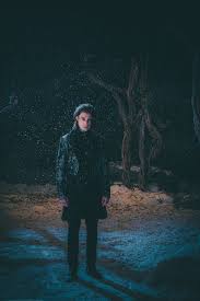 Falling stars repeat is 20.5 inches. Falling In Reverse Share New Song Carry On Metalheads Forever Magazine