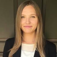 Stephanie Guzik's Instagram, Twitter & Facebook