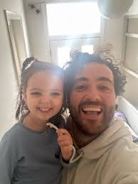 Tabitha Sadler's Instagram, Twitter & Facebook