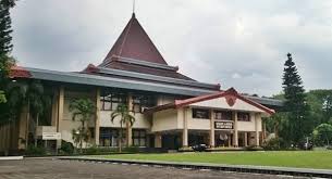 Universitas sebelas maret biasa disingkat sebagai uns, atau universitas sebelas maret adalah salah satu universitas negeri di indonesia yang berada di kota sura. Daftar 166 Jurusan Di Uns Fakultas Akreditasi 2021 2022