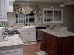 St Cecilia Light Granite Kitchens Forum Gardenweb New Home Designs Granite Kitchen Light Granite