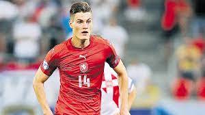 Patrik schick with an effort that will go down in euro history #euro2020 pic.twitter.com/bqinlipsmh — uefa euro 2020 (@euro2020) june 14, 2021. Patrik Schick Zum As Rom Die Affare Des Sommers Sport Sz De