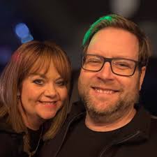 If I want to put lights in my resin is copper wire or plastic wire best  please?