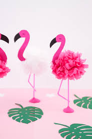 Weitere ideen zu pom pom tiere, bommel machen, pompoms. Diy Pompon Flamingos Basteln Ideale Deko Fur Die Nachste Sommerparty