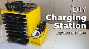 So, when the number of devices in our house began to grow and we were charging them on the kitchen counter i knew i had to come up with some type of diy charging station organizer. 13 Best Classroom Ipad Charging Stations And Storage Carts