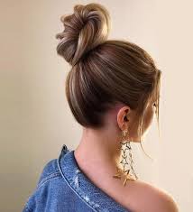 We love the short, tapered sides and voluminous top. 10 Latest Hairstyles For Oily Hair To Try Out Styles At Life