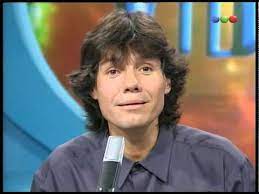 Mientras su madre, soledad aquino, espera por un trasplante de hígado, y su padre, marcelo tinelli, hace malabares para sostener su programa televisivo en eltrece, mica no dudó en organizar un viajecito a disney para hacer realidad el sueño del. Programa 1 Videomatch 98 Youtube