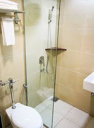 Ulu sg merah housing area with over 5000 units properties sibu town centre taman indah, teku permai garden tiong ung siew garden bukit aup chinese cemeteries desa satria 1 taman desa kemuyang tradewinds retus plantation matu daro. Li Hua Hotel Sibu