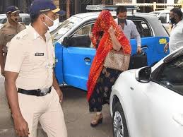 This actress joined bjp, but no one even noticed her. Drugs Case Tollywood Actress Stalled With Drug Paddler In Hotel Reached Ncb Office For Questioning Suspected To Be Connected With Drugs Supply Gang Divya Bharat