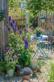 35628751 1015389151968564 6311301600765804544 O Jpg 696 1047 Small Gardens Small Cottage Garden Ideas Cottage Garden Design