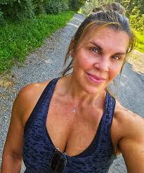 Maxine Ferris's Instagram, Twitter & Facebook