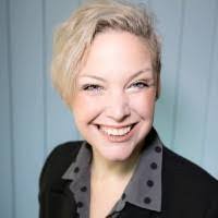 Michelle Cavanagh's Instagram, Twitter & Facebook