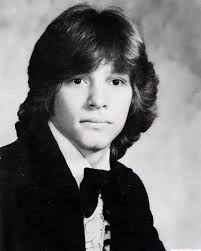 Who is the young singer in the photo?