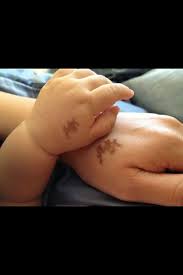 Birthmark On Leg Meaning Not Mine But A Mum Who Got Her Hand Tattooed To Match Her Babies Birthmark Birthmark Tattoo Mom Tattoos Hand Tattoos