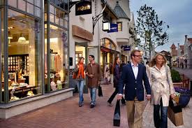 You can find bags & leather goods, belts, dresses & skirts, furs & sheepskin coats, leatherwear, pants & trousers, perfumes & fragrances, scarves, shirts & blouses. Ingolstadt Village Lohnt Sich Ein Besuch Wirklich In Ingolstadt