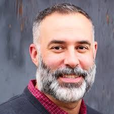 Wendy Dinsmore's Instagram, Twitter & Facebook